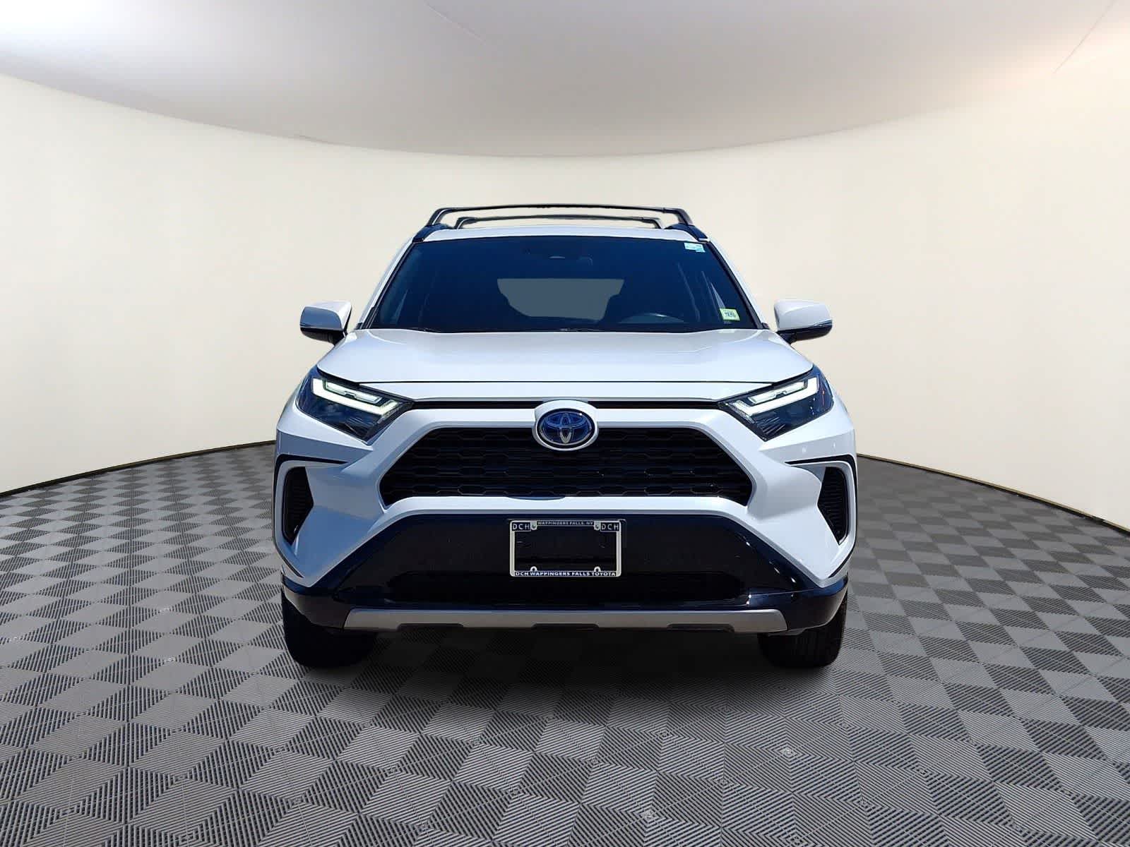 Thumbnail: 2024 Toyota RAV4 - 3