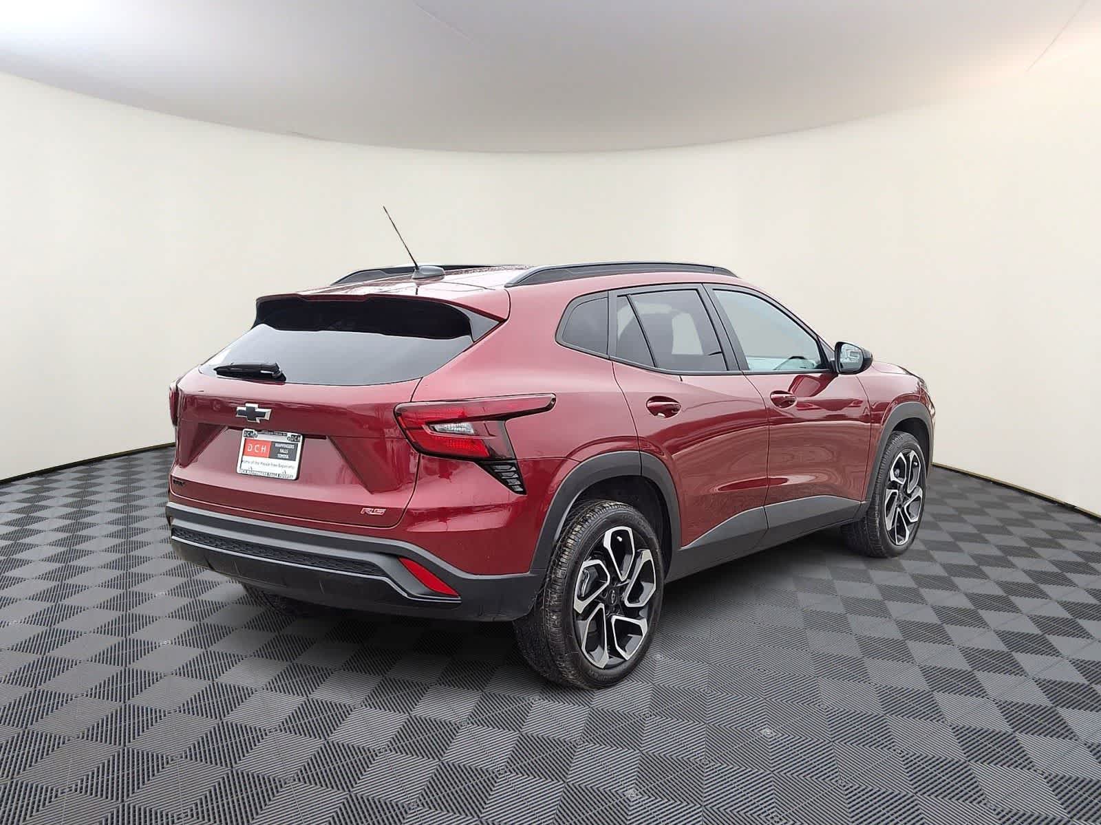 Thumbnail: 2024 Chevrolet Trax - 5