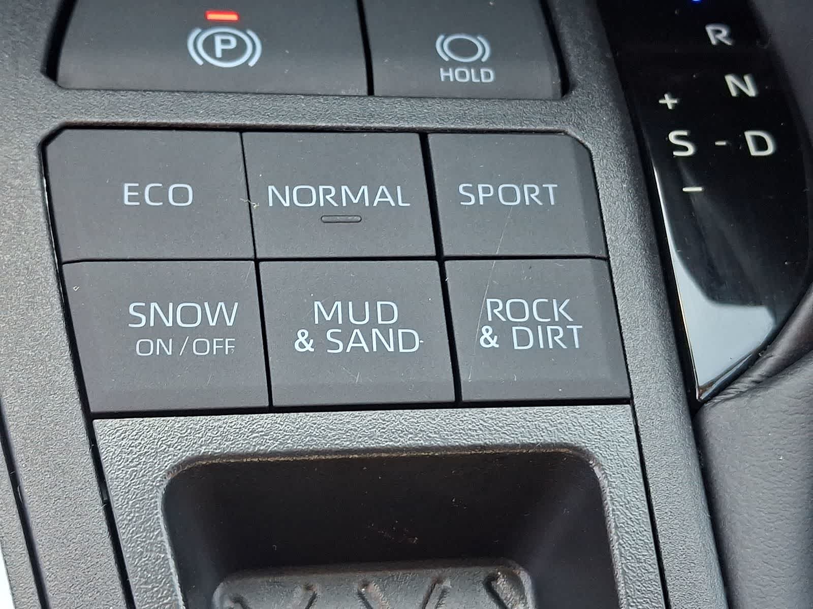 Thumbnail: 2025 Toyota RAV4 - 26