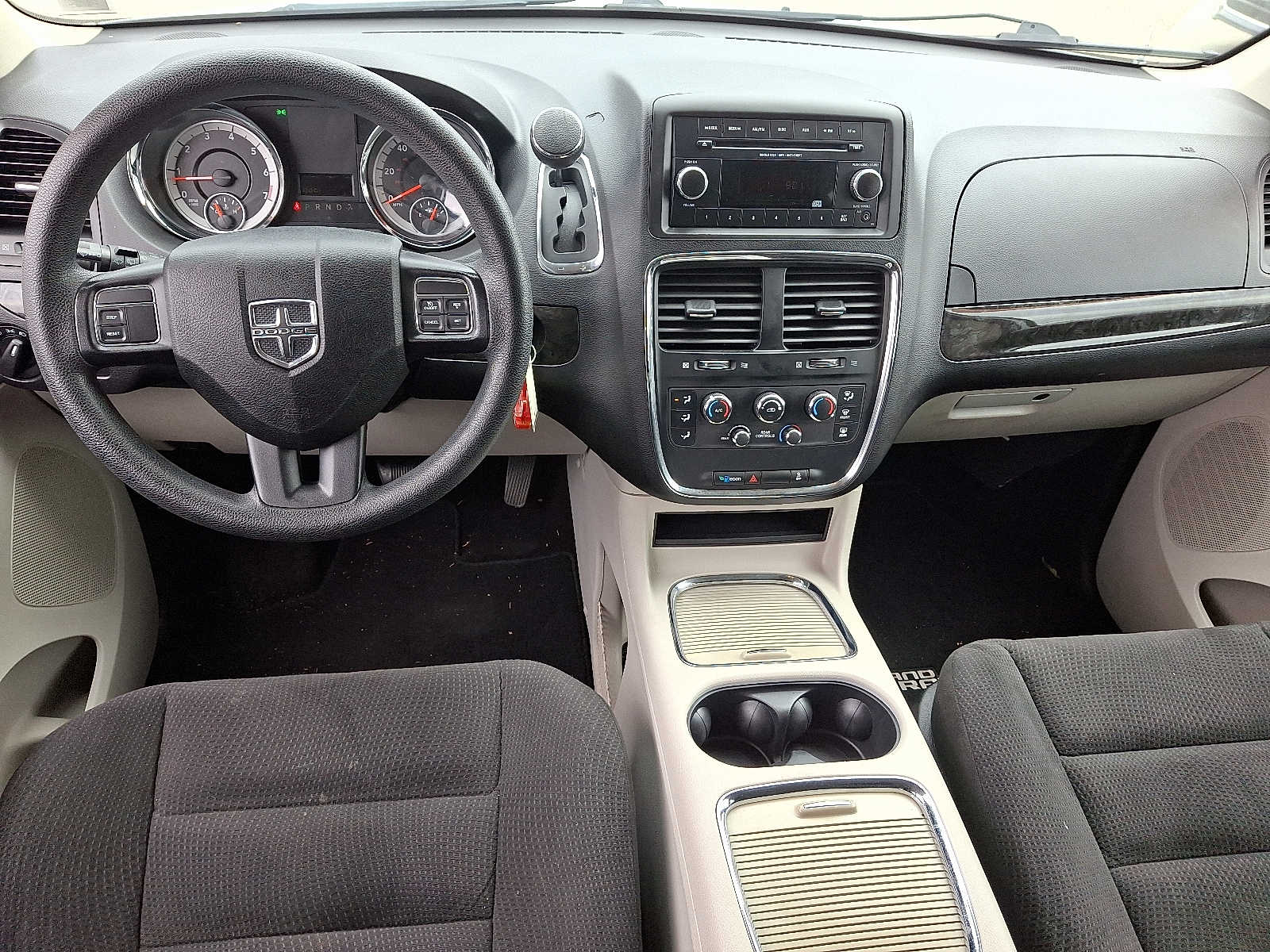 Thumbnail: 2015 Dodge Grand Caravan - 14