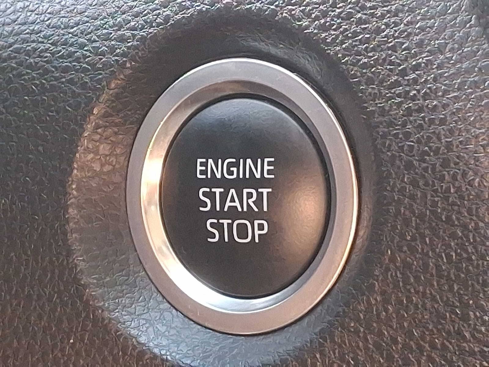 Thumbnail: 2025 Toyota Corolla - 25