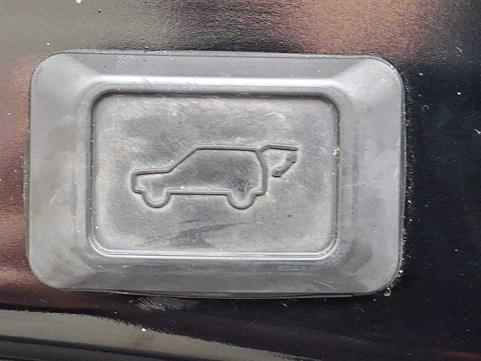 Thumbnail: 2021 Toyota RAV4 - 31