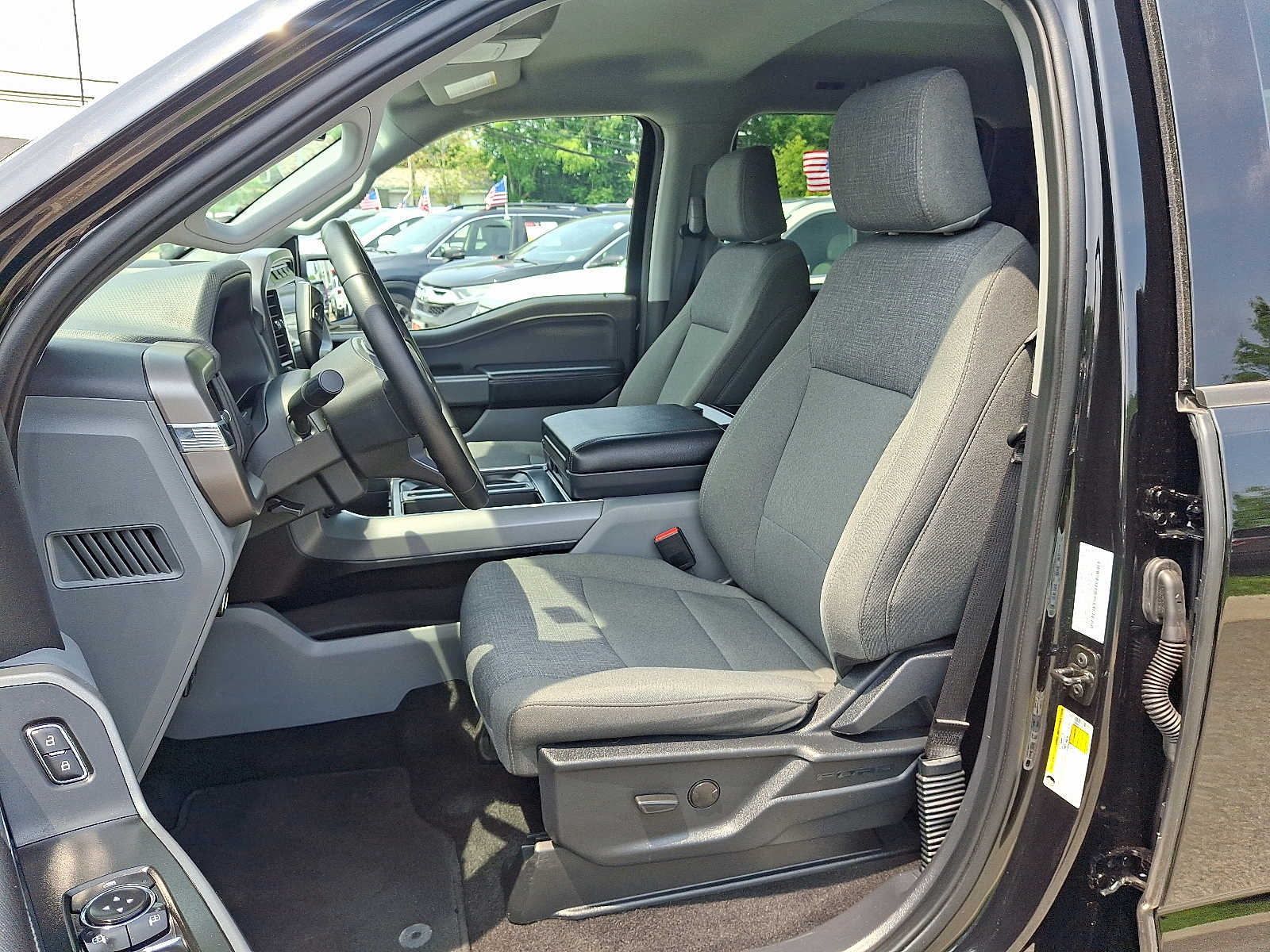 2024 Ford F-150 XLT 14