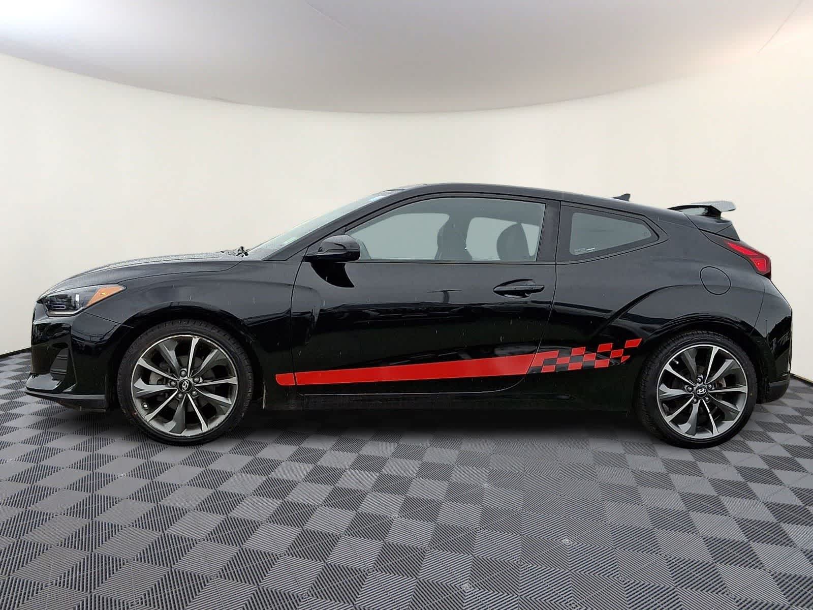 Thumbnail: 2019 Hyundai Veloster - 8