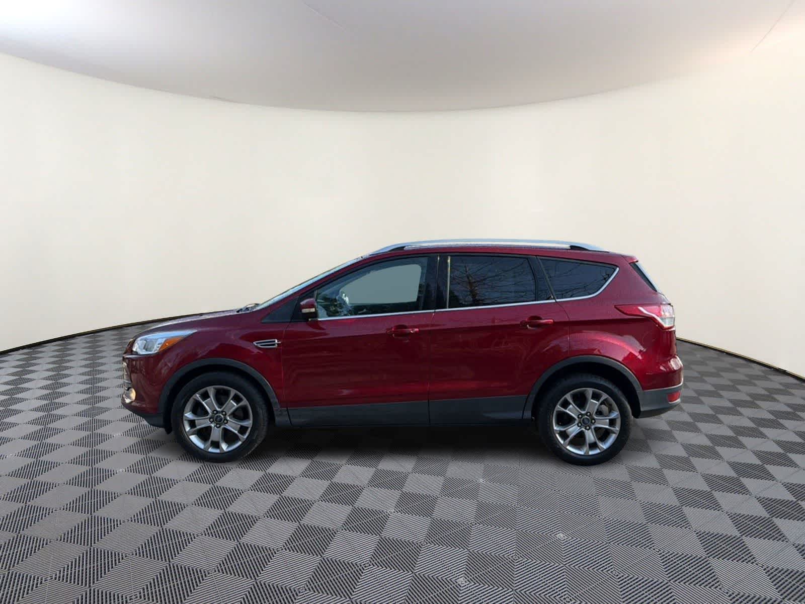 Thumbnail: 2015 Ford Escape - 5