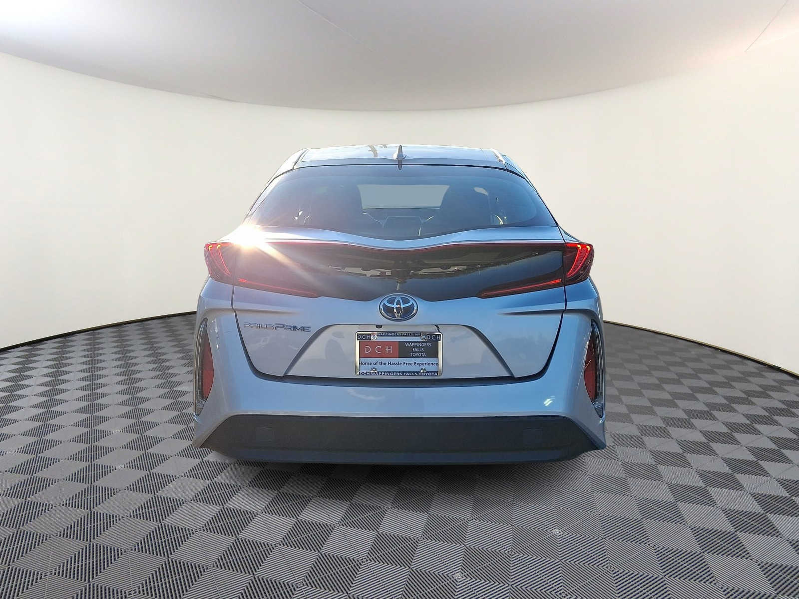 Thumbnail: 2017 Toyota Prius Prime - 7