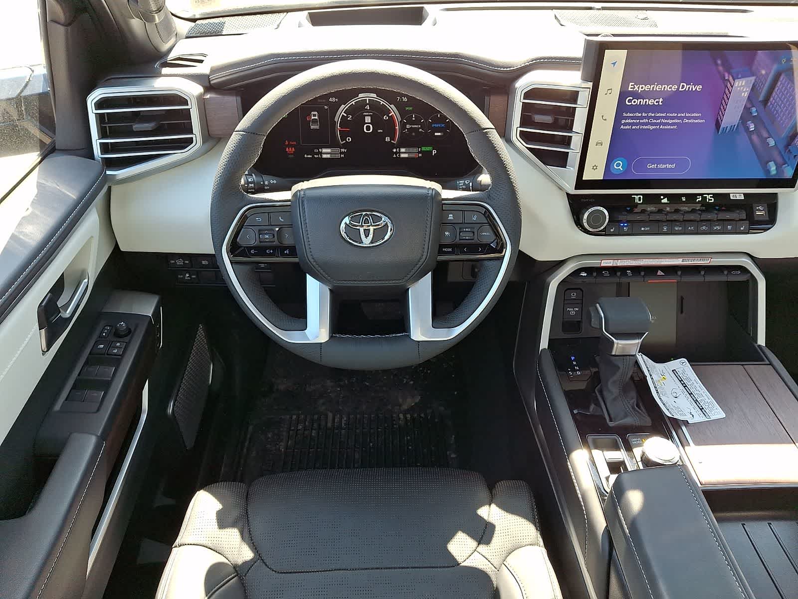 Thumbnail: 2025 Toyota Tundra - 10