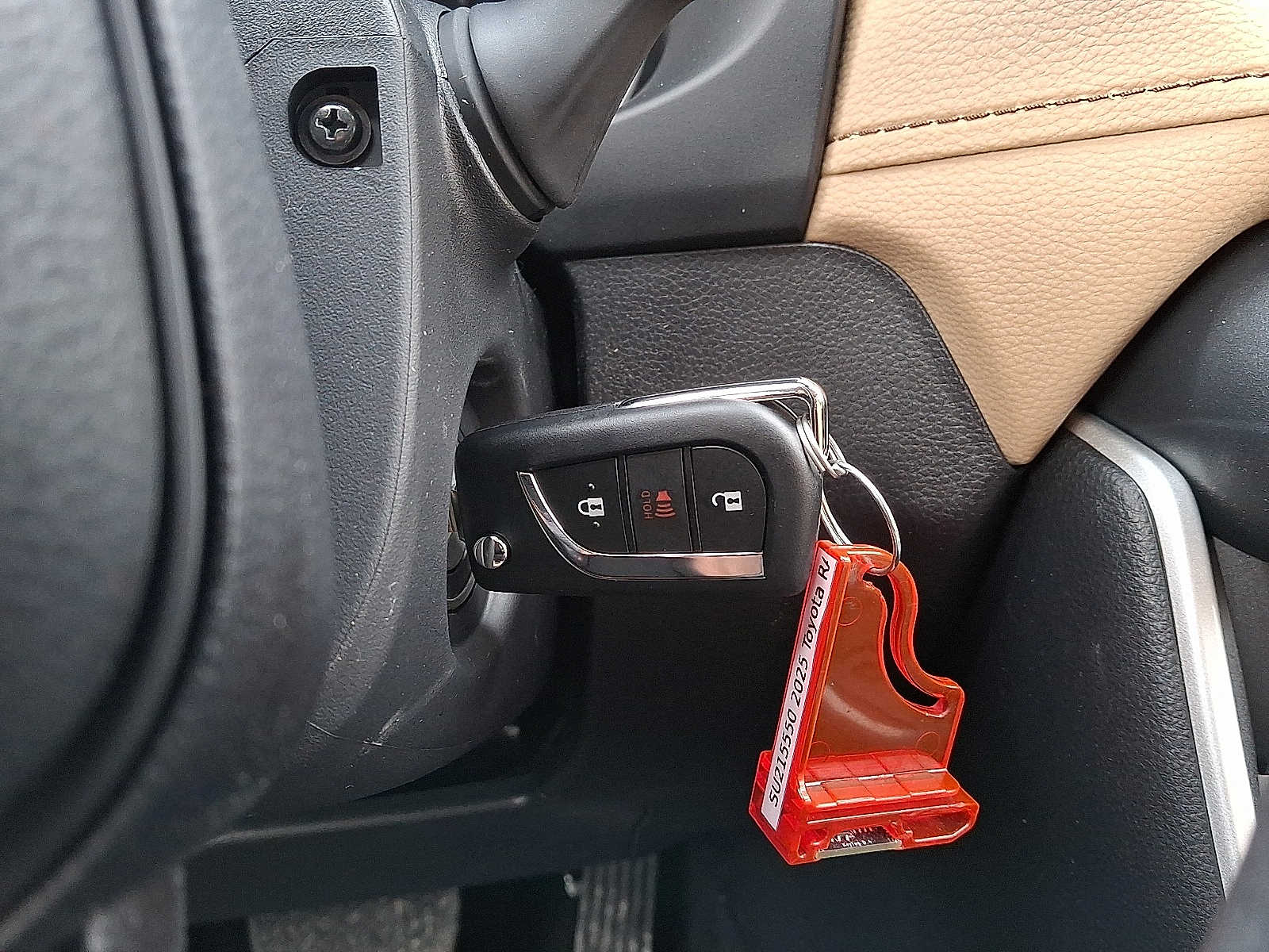 Thumbnail: 2025 Toyota RAV4 - 17