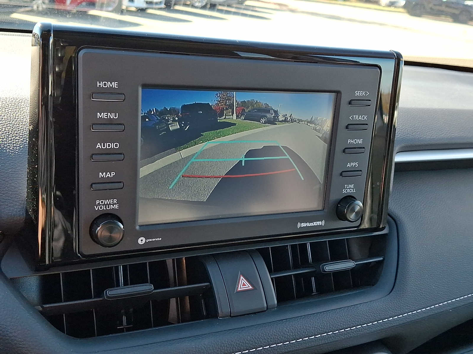 Thumbnail: 2021 Toyota RAV4 - 21