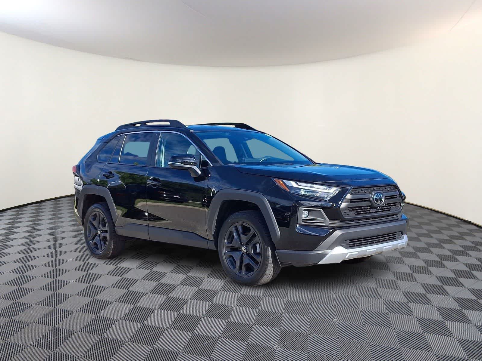 Thumbnail: 2024 Toyota RAV4 - 5