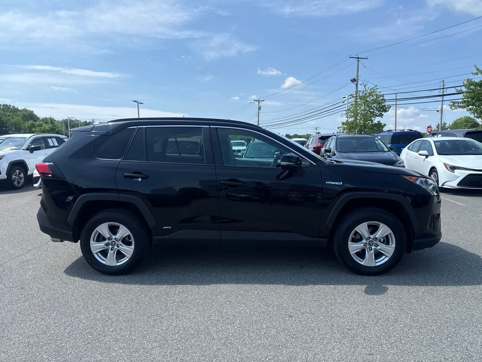 Thumbnail: 2019 Toyota RAV4 - 4