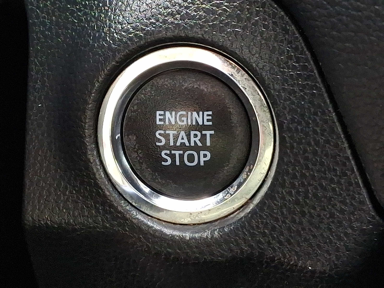 Thumbnail: 2021 Toyota RAV4 - 26