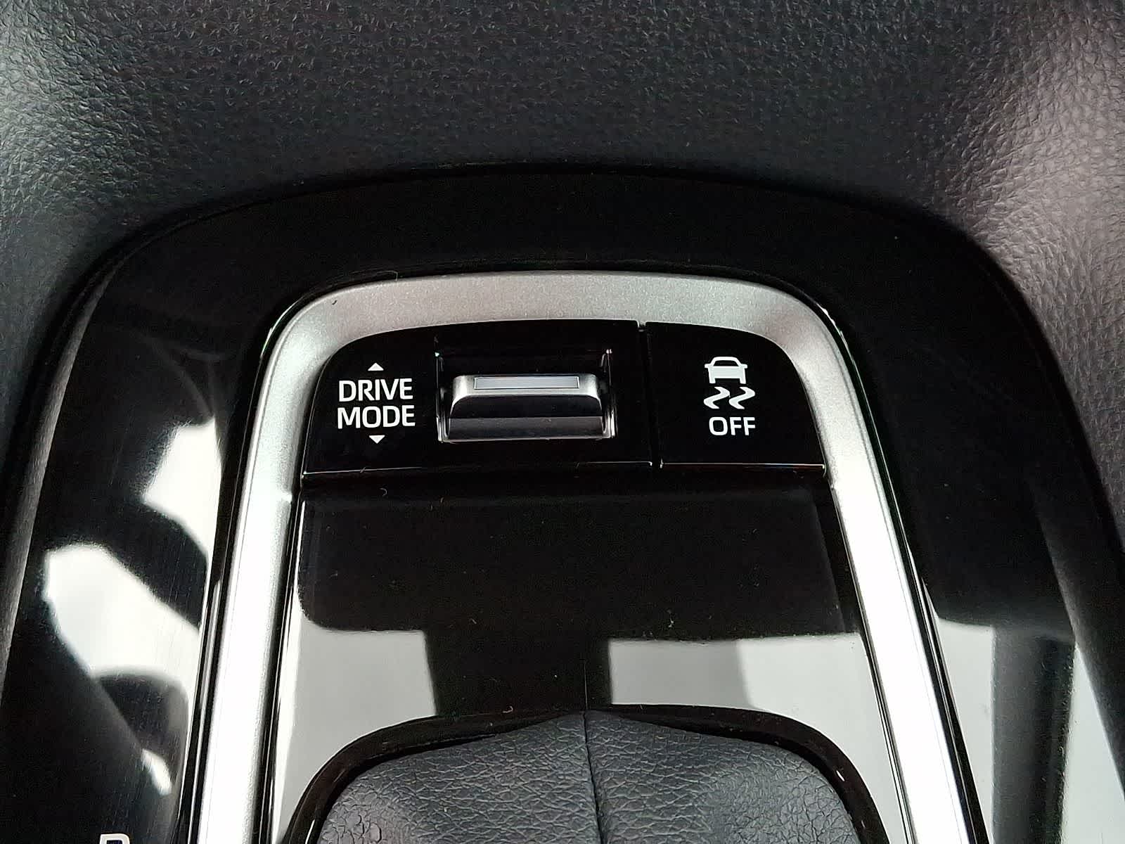 Thumbnail: 2026 Toyota Corolla - 18