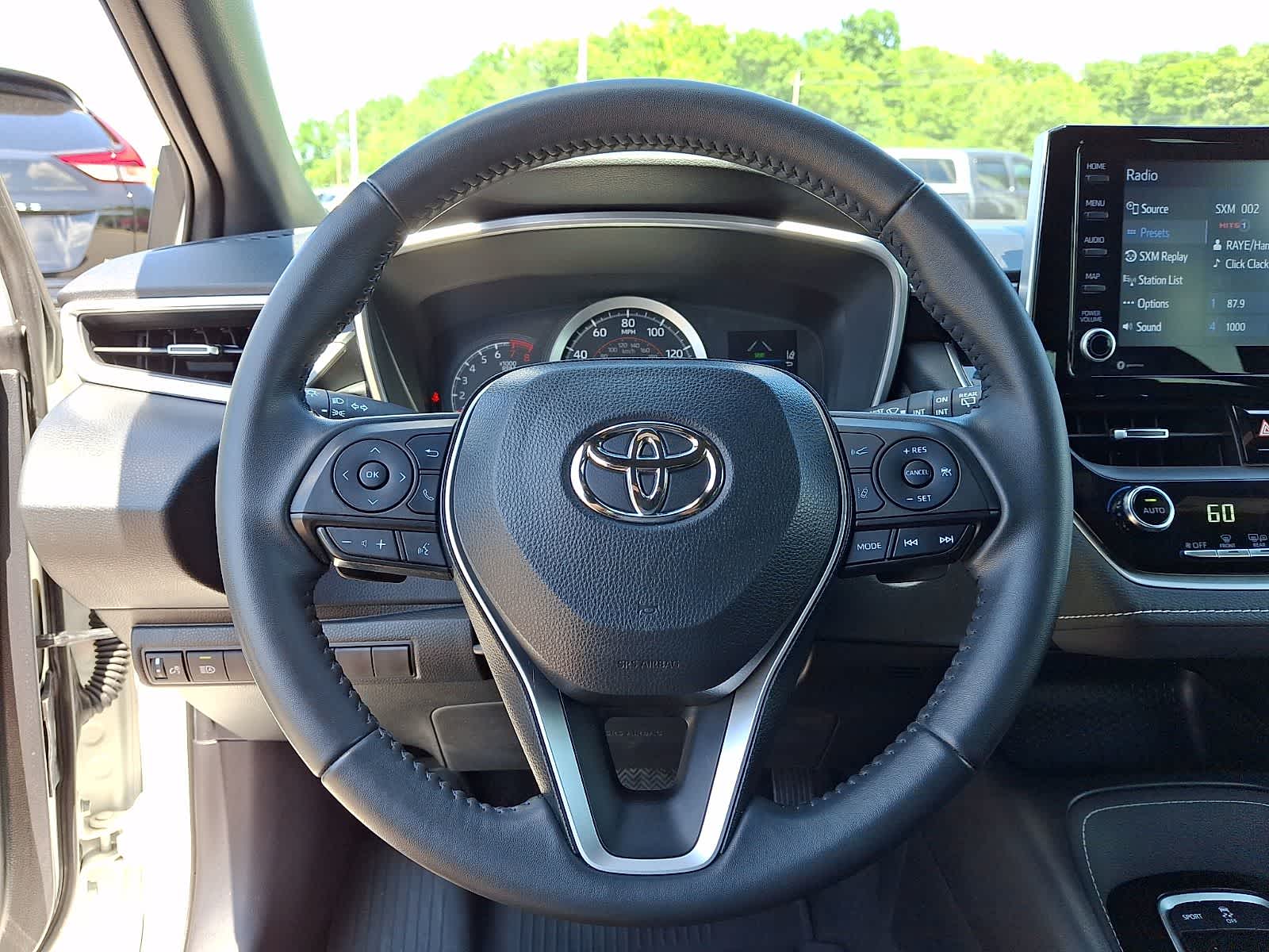 Thumbnail: 2022 Toyota Corolla - 22