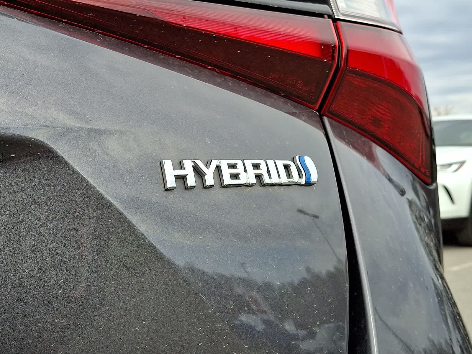 Thumbnail: 2021 Toyota Prius - 33