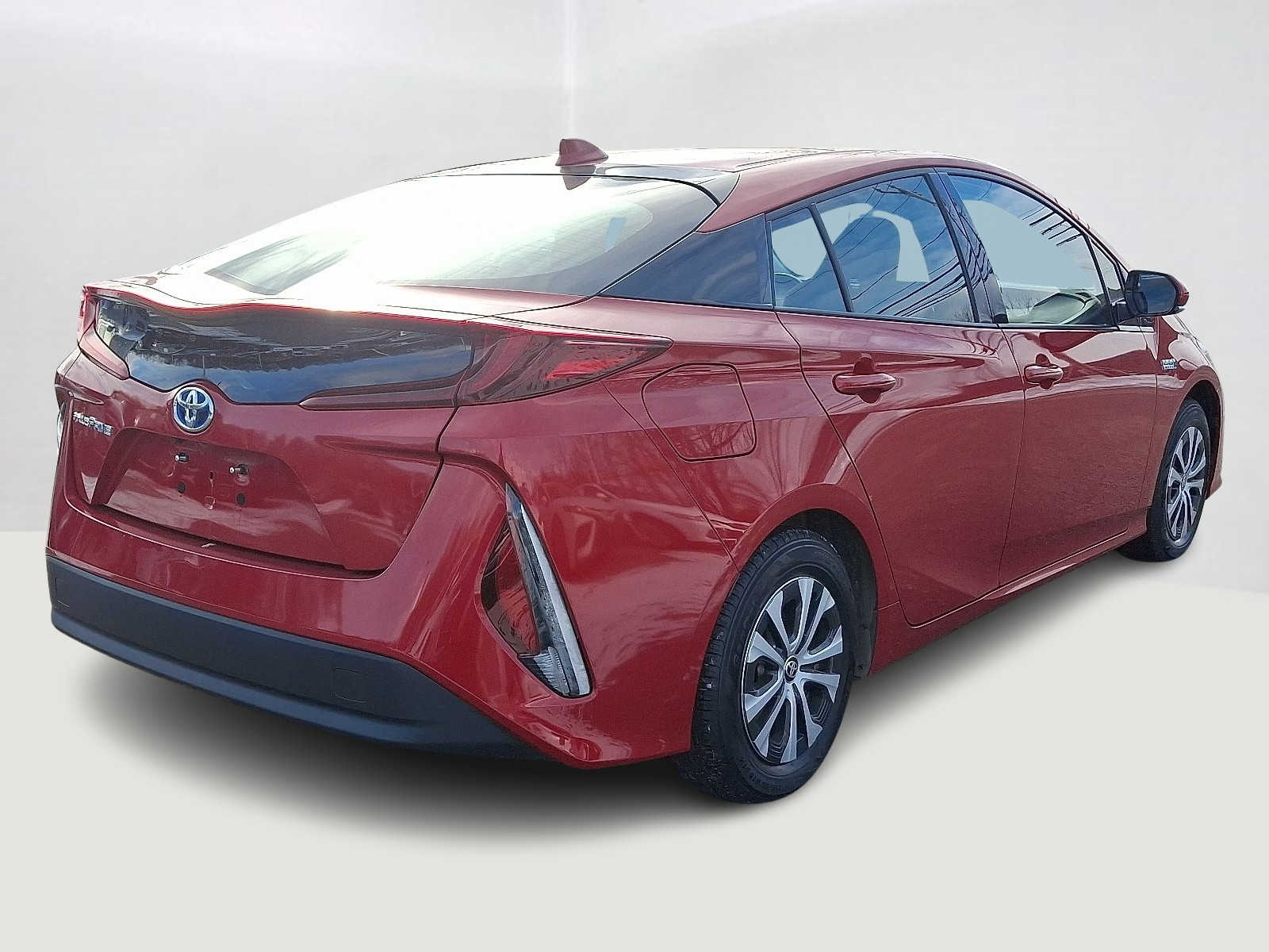 Thumbnail: 2020 Toyota Prius Prime - 6