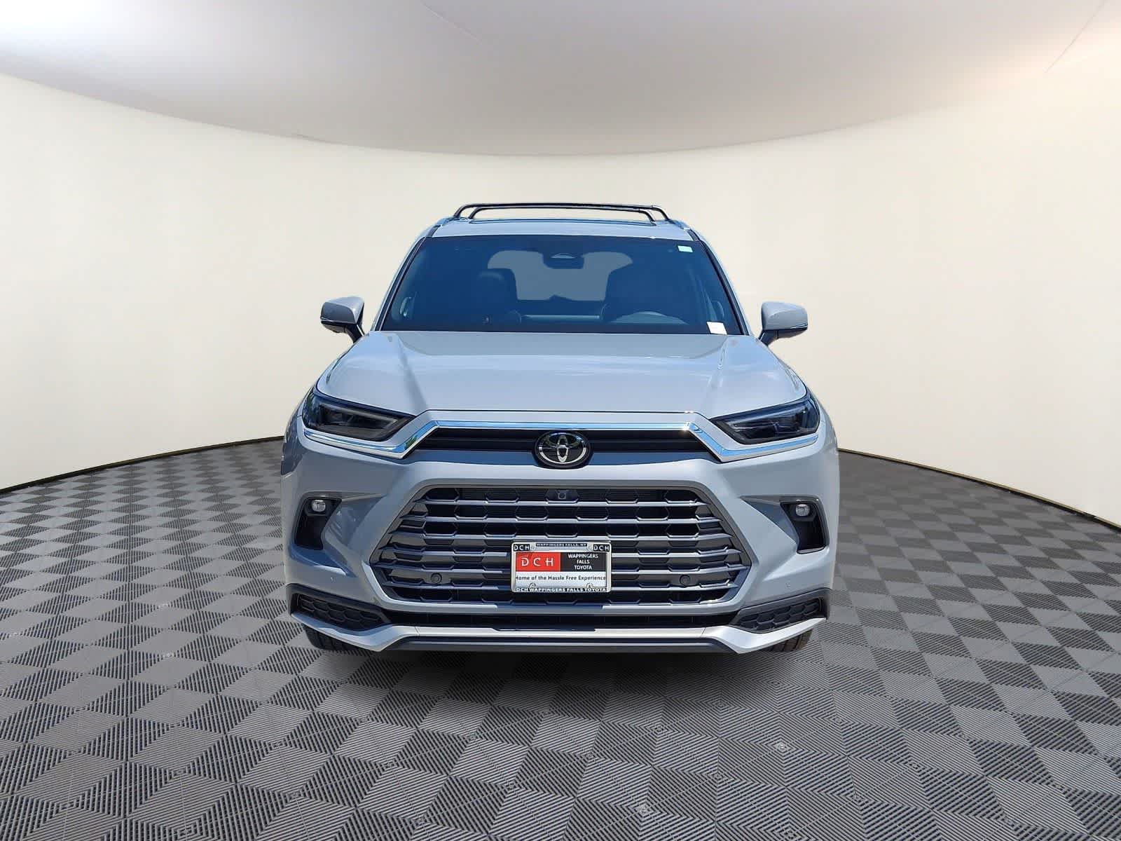Thumbnail: 2026 Toyota Grand Highlander - 2