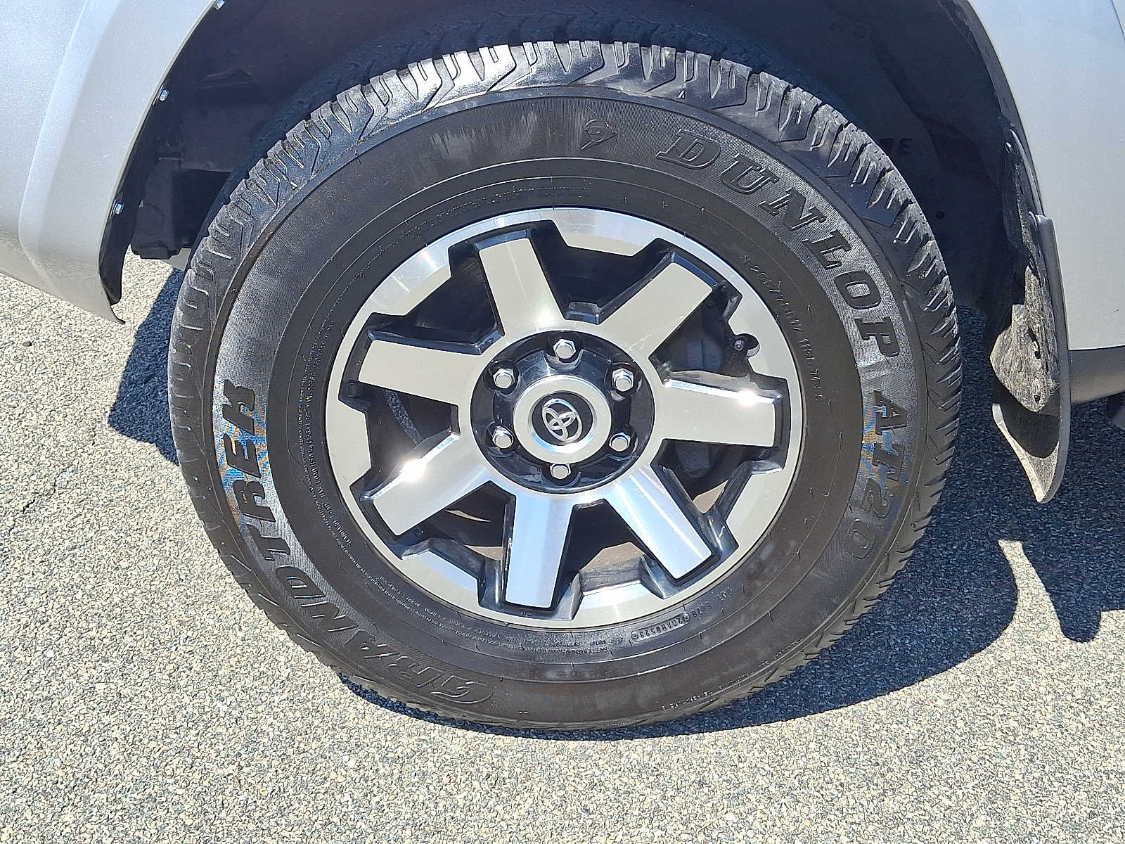 Thumbnail: 2023 Toyota 4Runner - 11