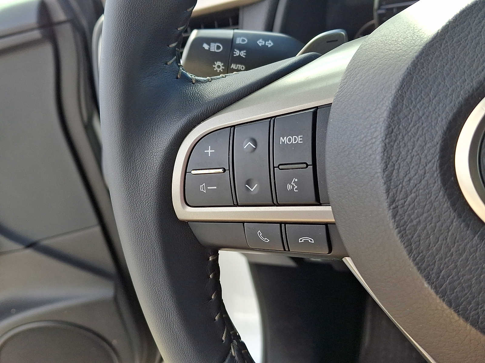 Thumbnail: 2022 Lexus RX - 21