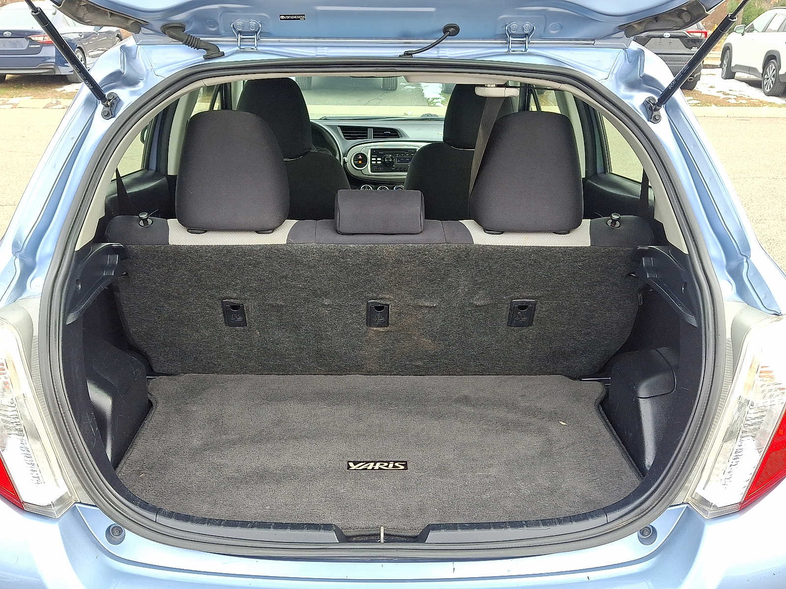 Thumbnail: 2014 Toyota Yaris - 29