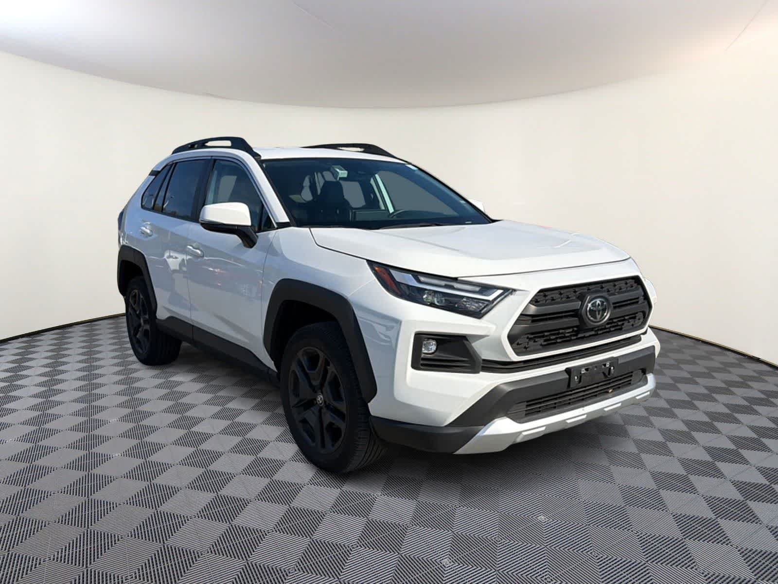 Thumbnail: 2024 Toyota RAV4 - 5