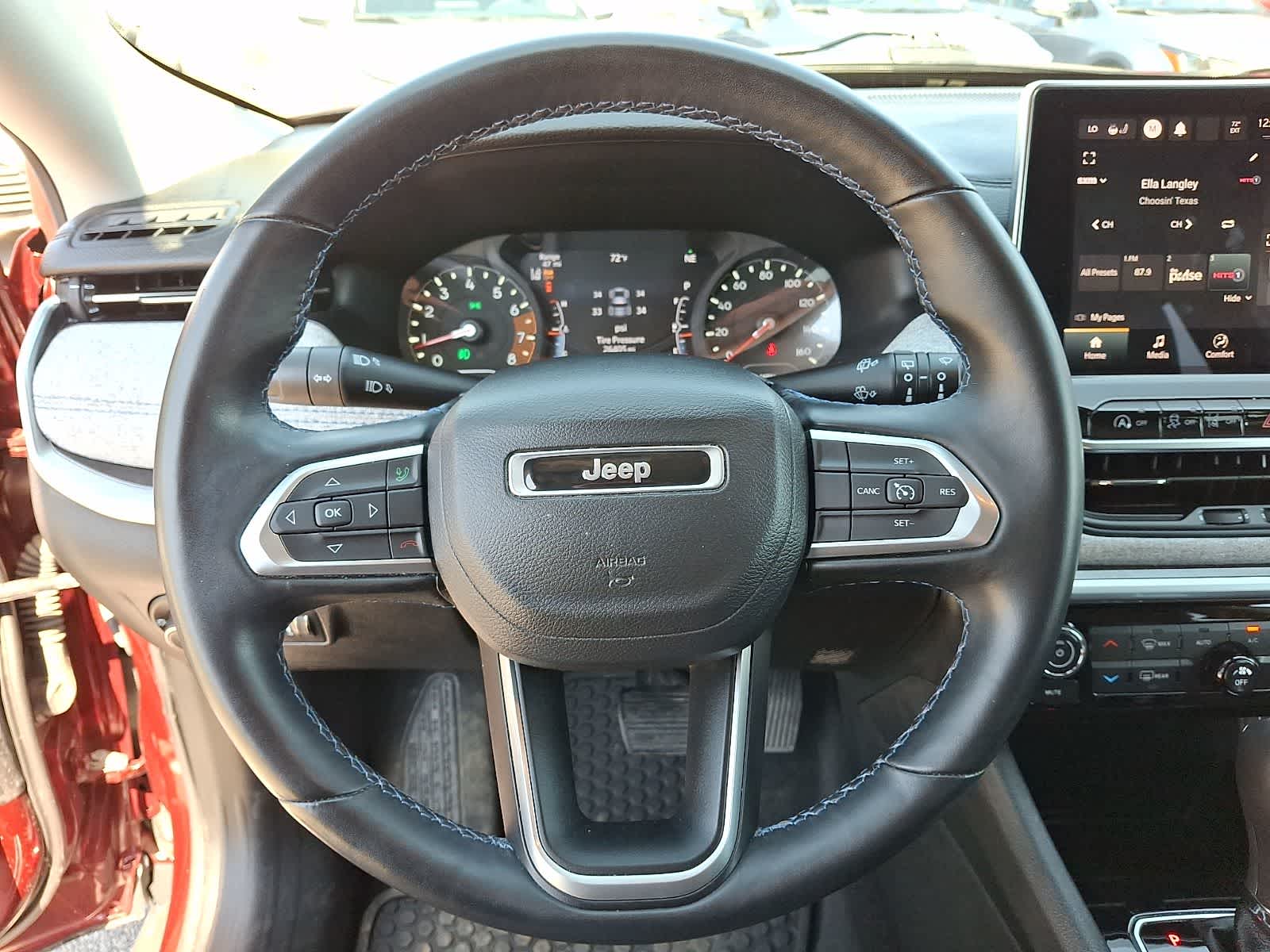 Thumbnail: 2022 Jeep Compass - 18