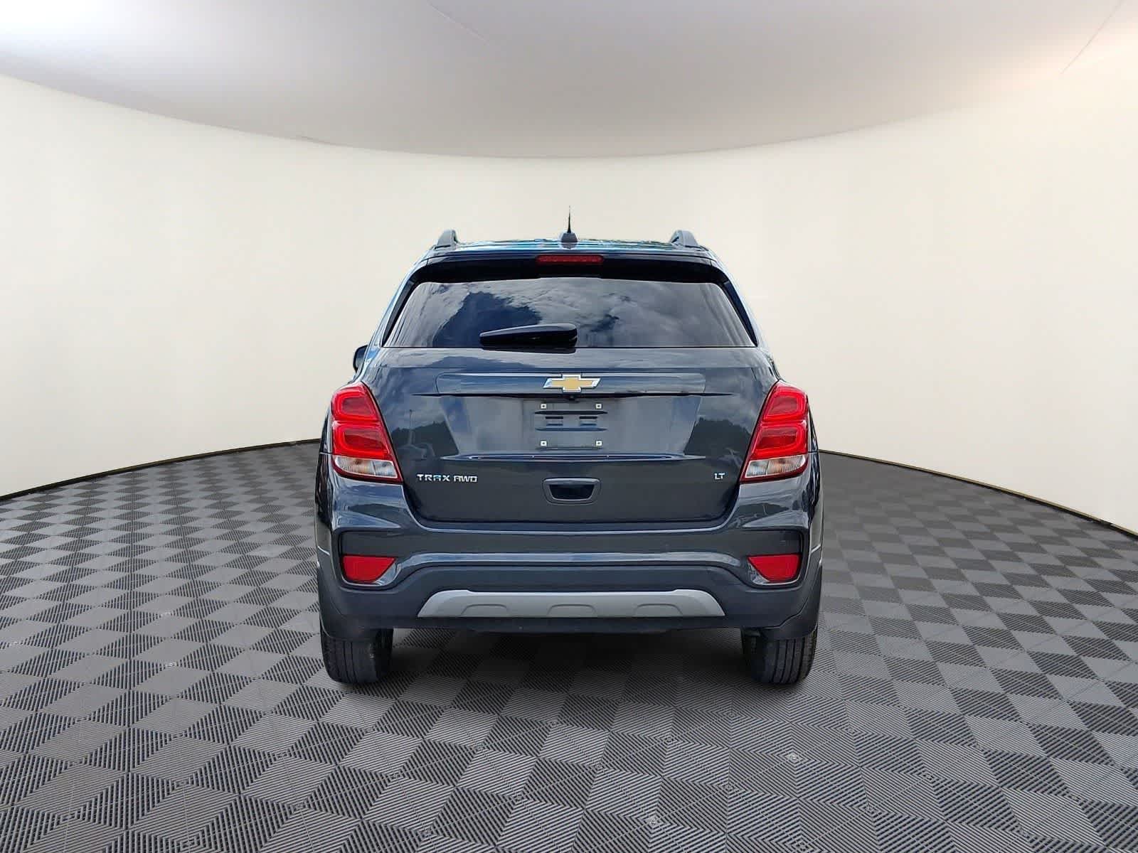 Thumbnail: 2018 Chevrolet Trax - 6