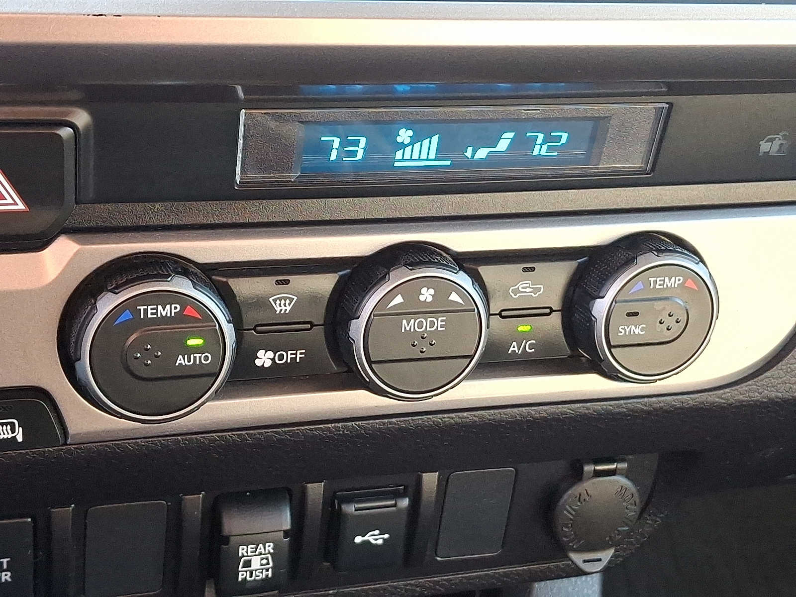 Thumbnail: 2023 Toyota Tacoma - 18