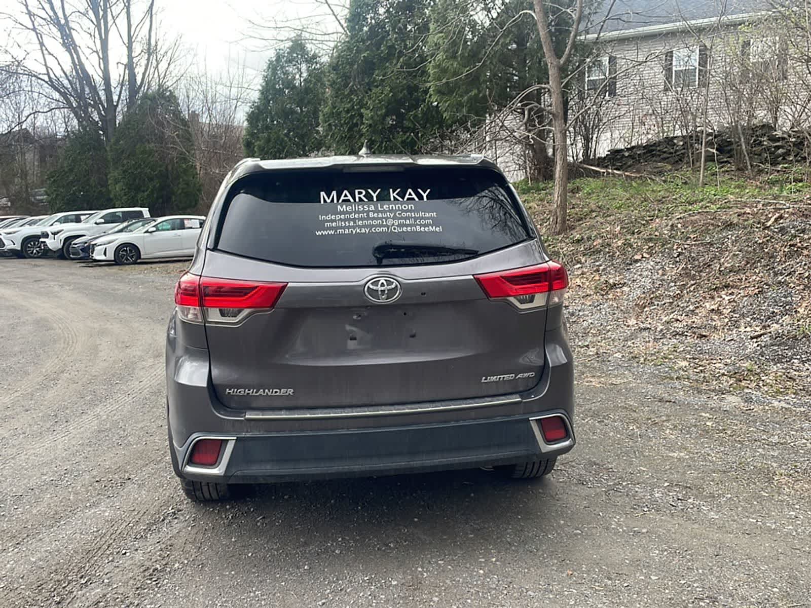 Thumbnail: 2017 Toyota Highlander - 7