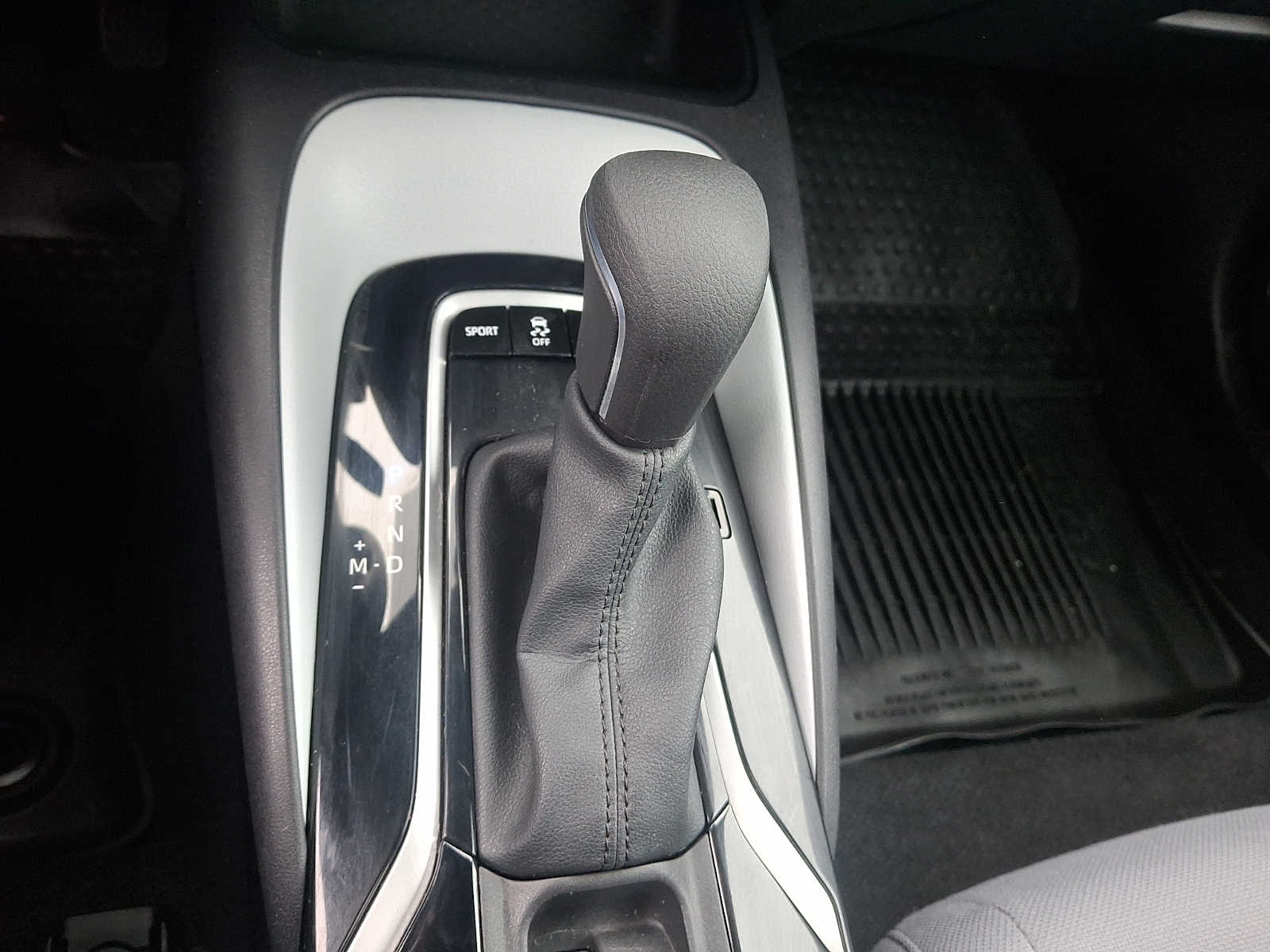 Thumbnail: 2022 Toyota Corolla - 18