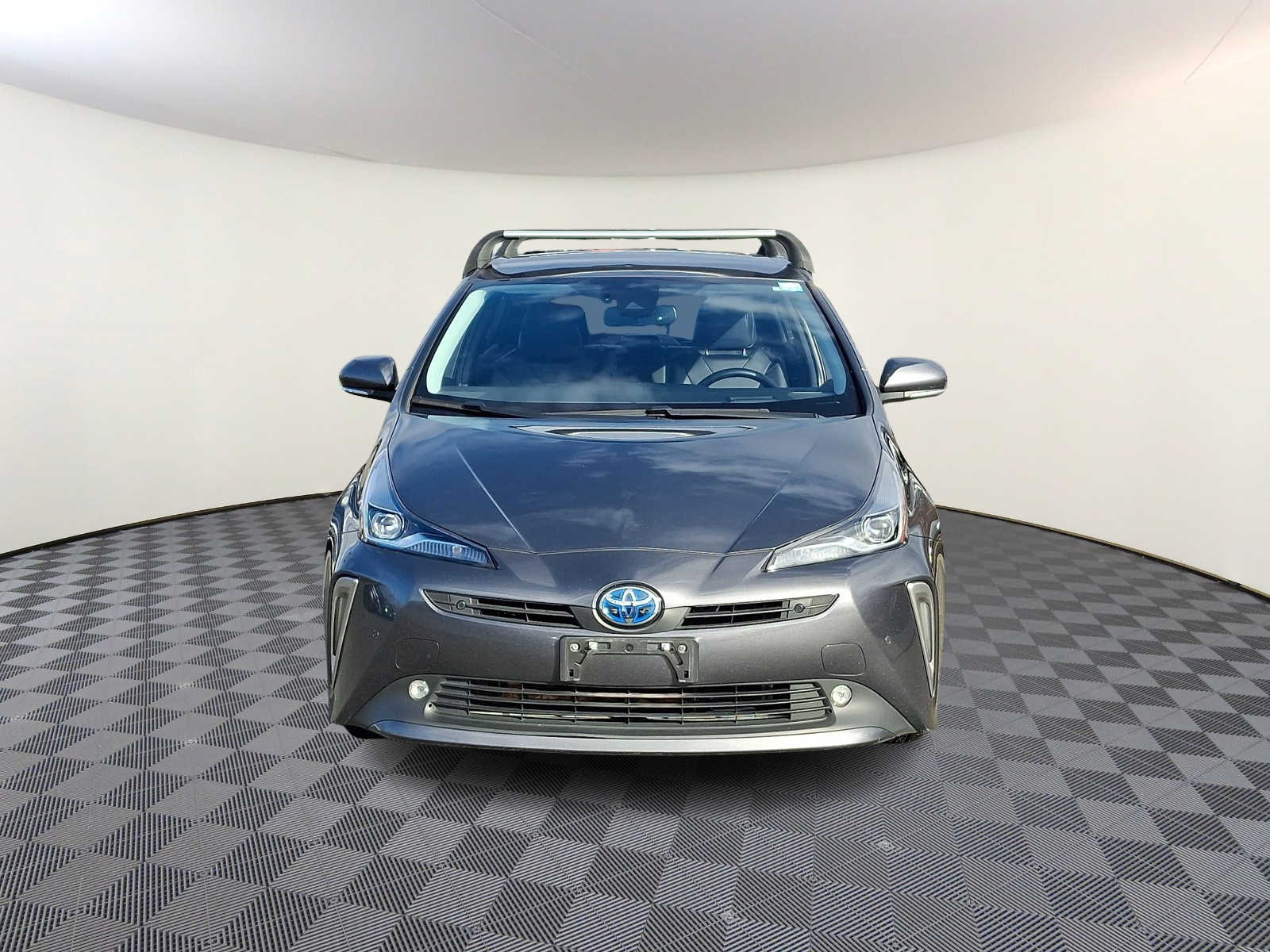 Thumbnail: 2022 Toyota Prius - 3