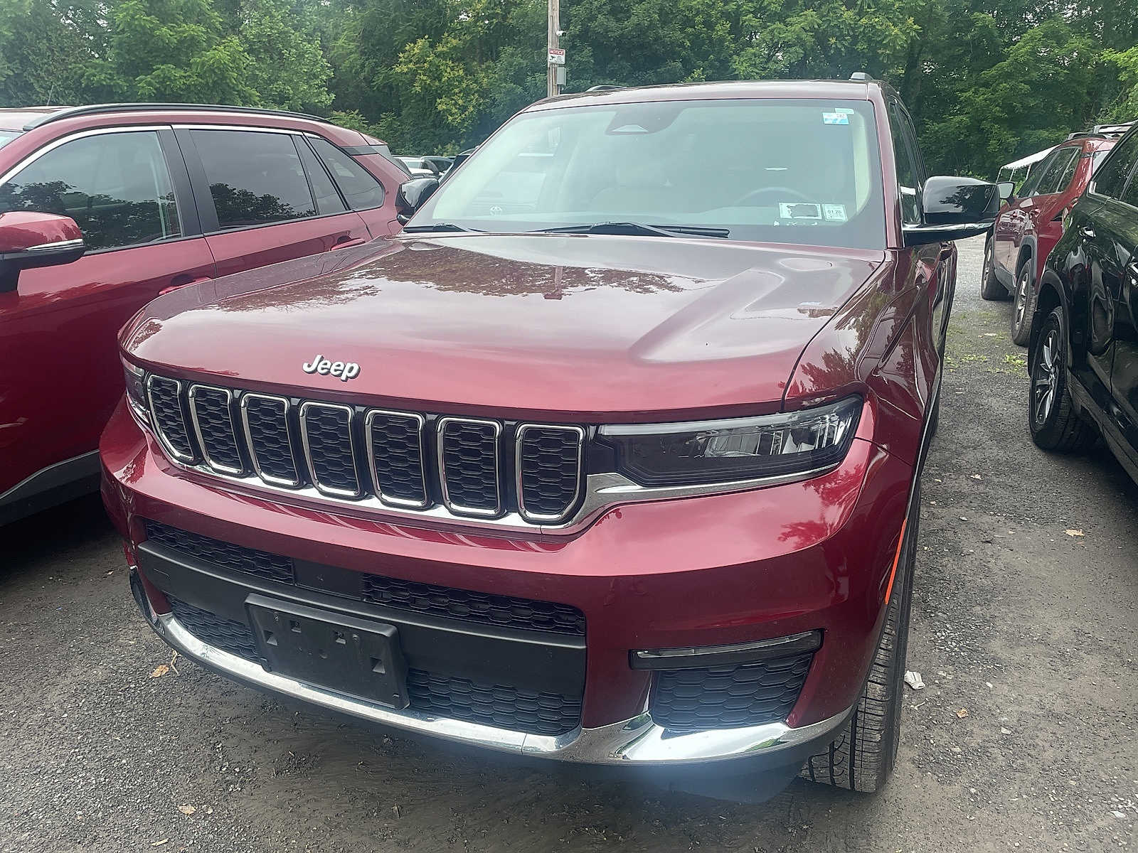 2021 Jeep Grand Cherokee L Limited Edition Hero Image