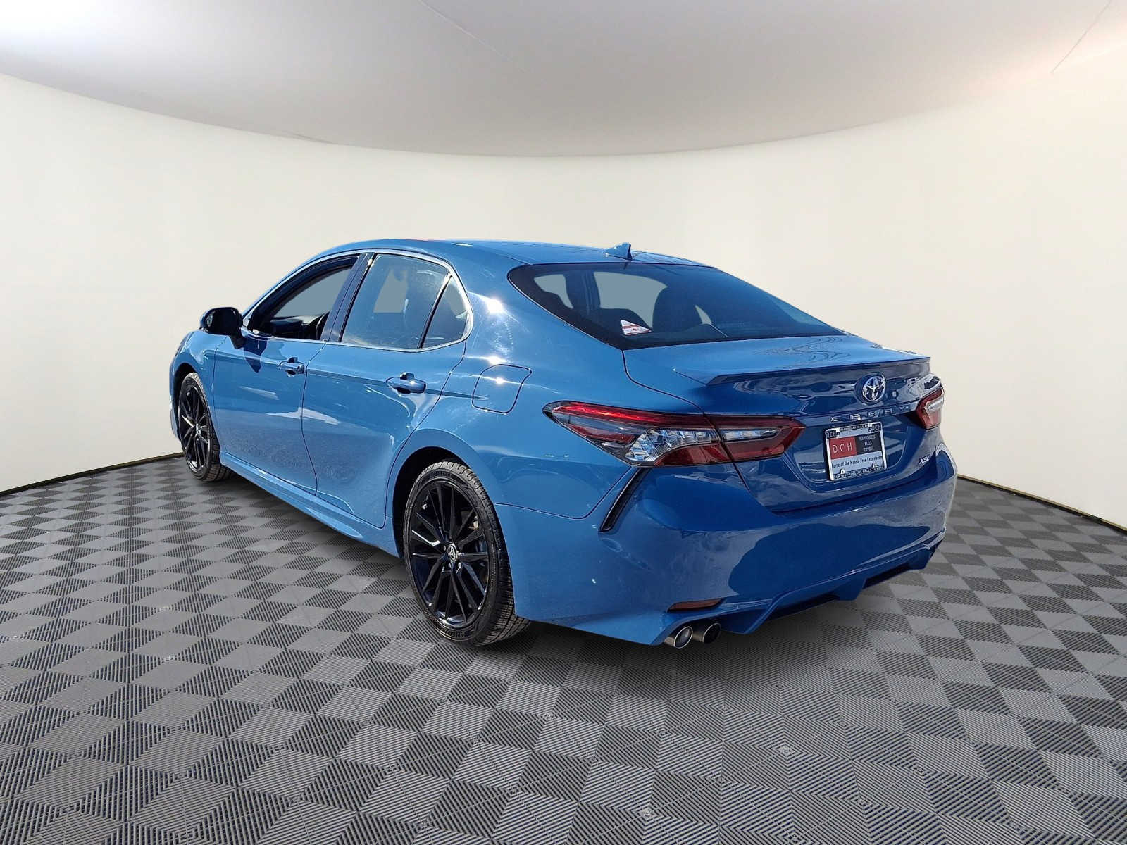 Thumbnail: 2024 Toyota Camry - 9