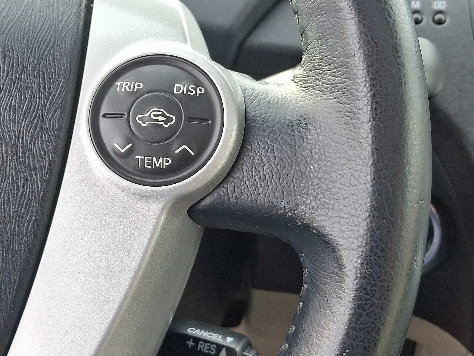 Thumbnail: 2010 Toyota Prius - 25