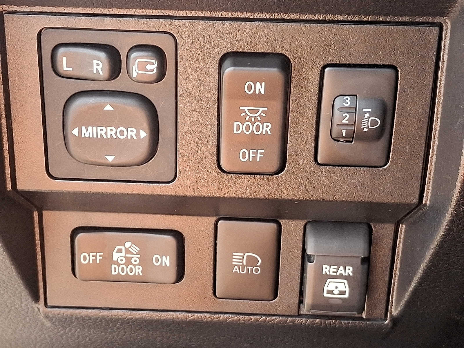 2020 Toyota Tundra Platinum 30