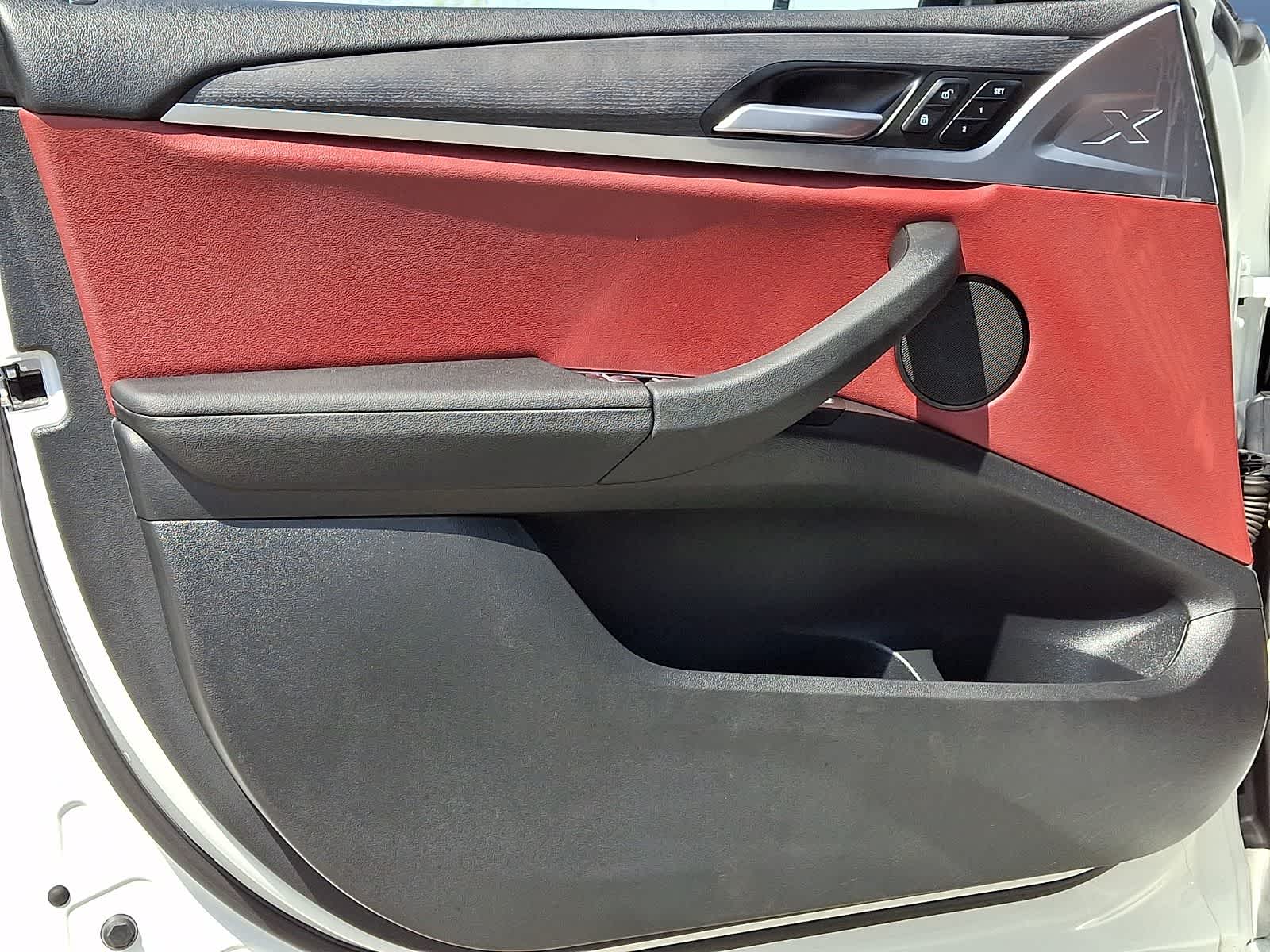 Thumbnail: 2024 BMW X3 - 14