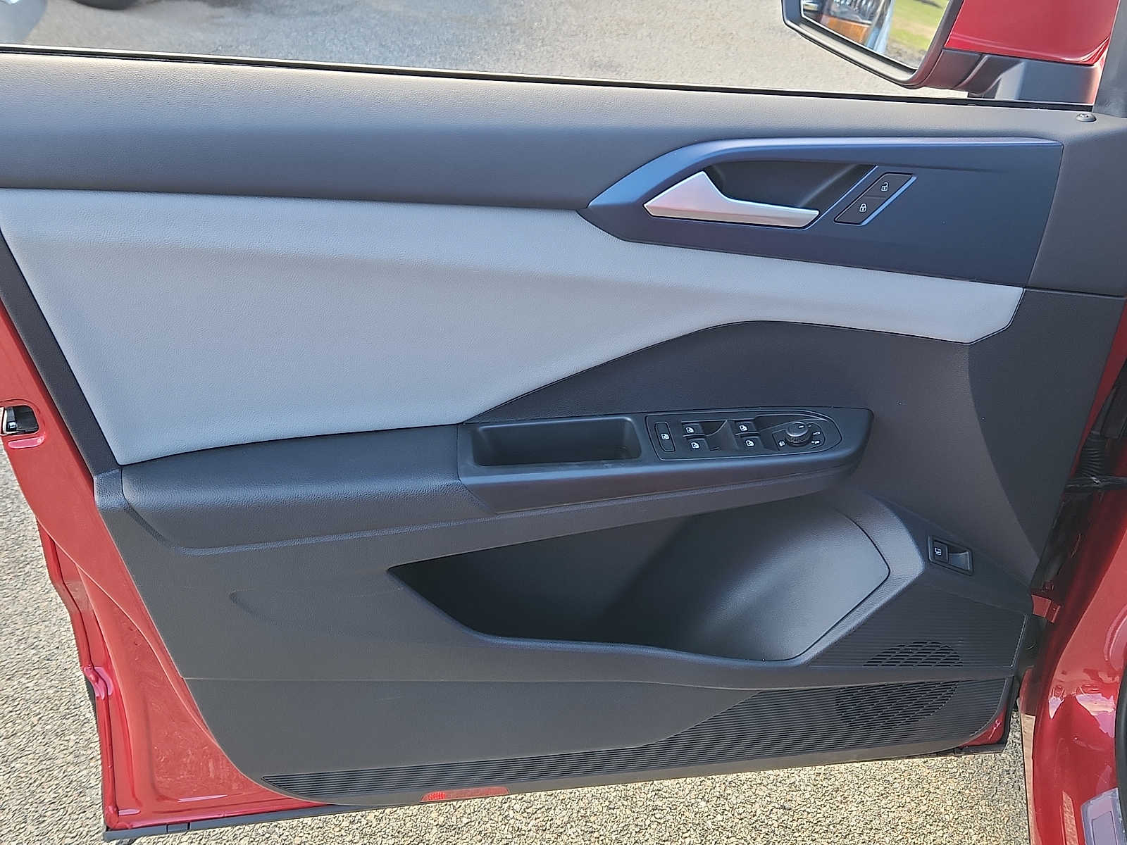 Thumbnail: 2022 Volkswagen Taos - 13