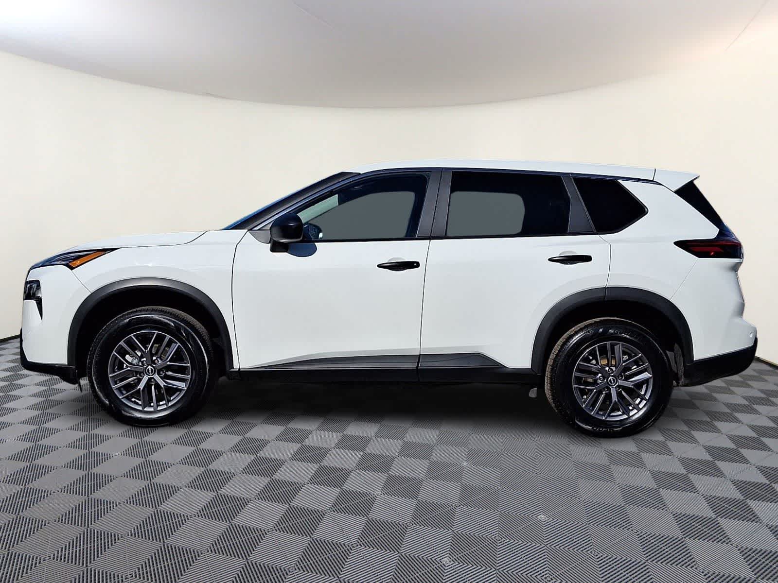 Thumbnail: 2024 Nissan Rogue - 8