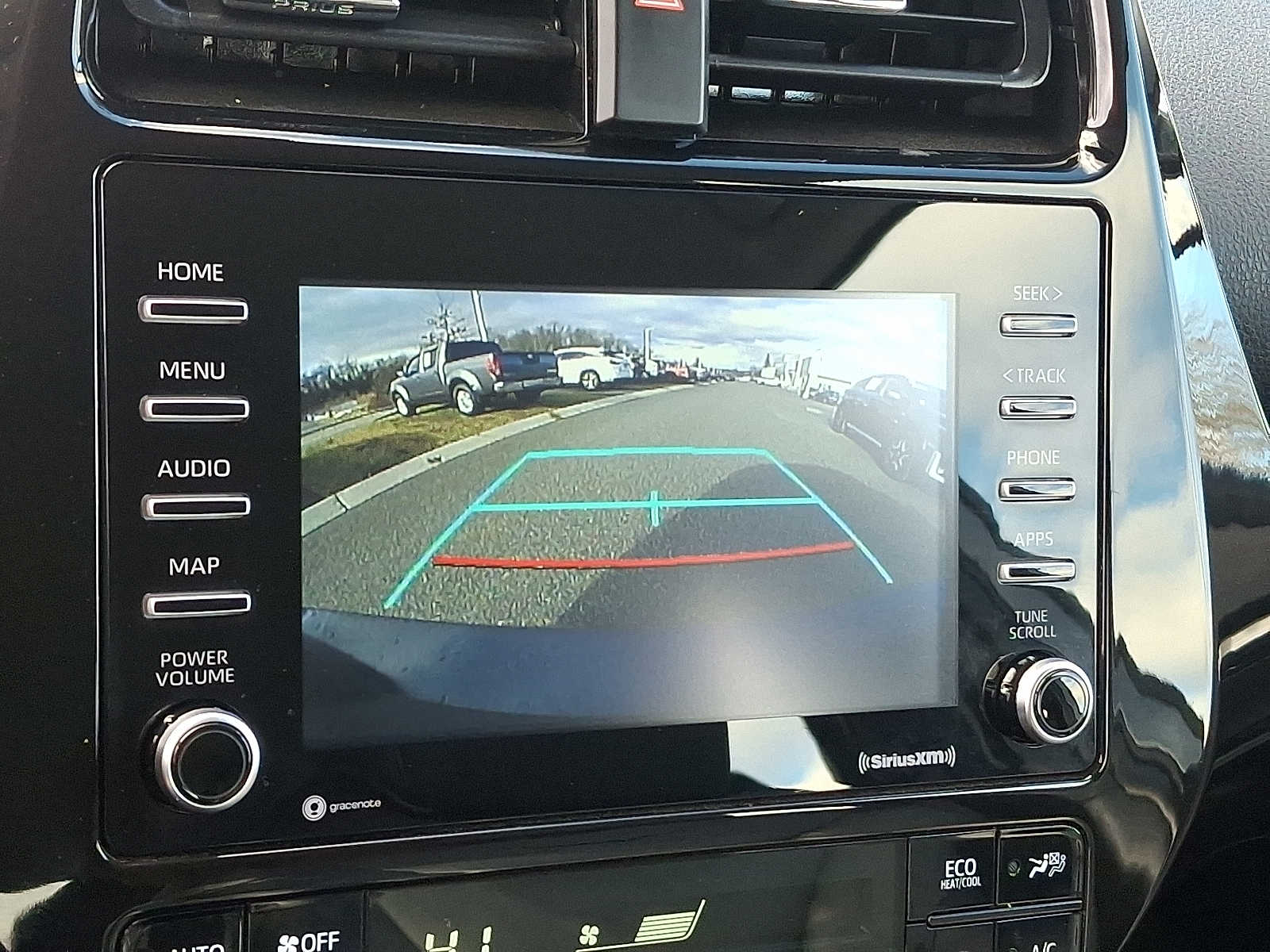 Thumbnail: 2022 Toyota Prius - 20