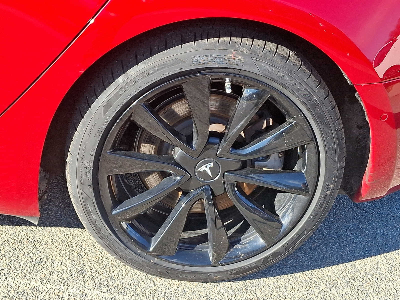 Thumbnail: 2018 Tesla Model 3 - 29