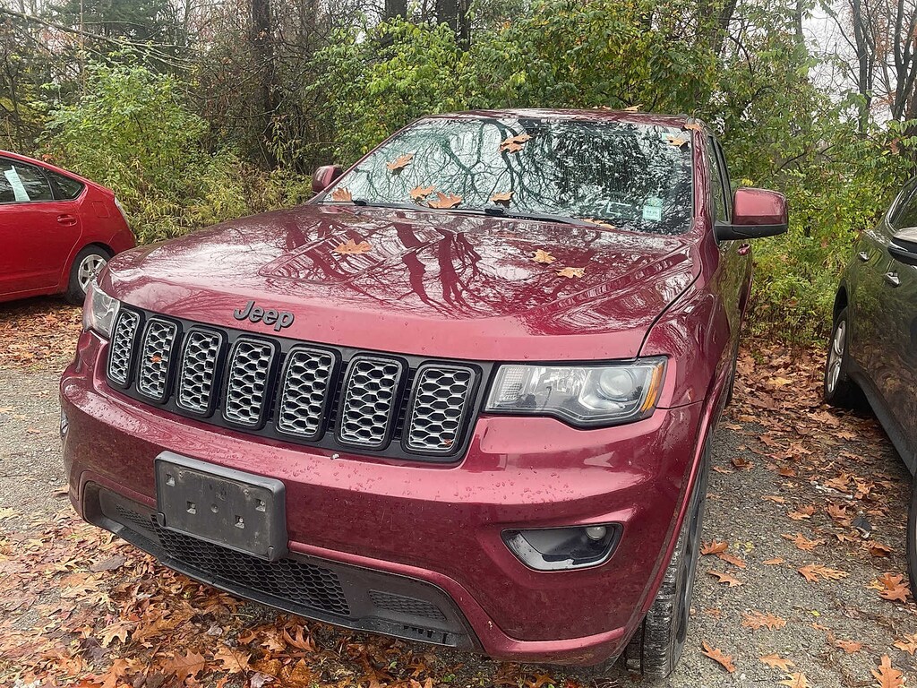 Used 2018 Jeep Grand Cherokee Laredo 4x4 SUV