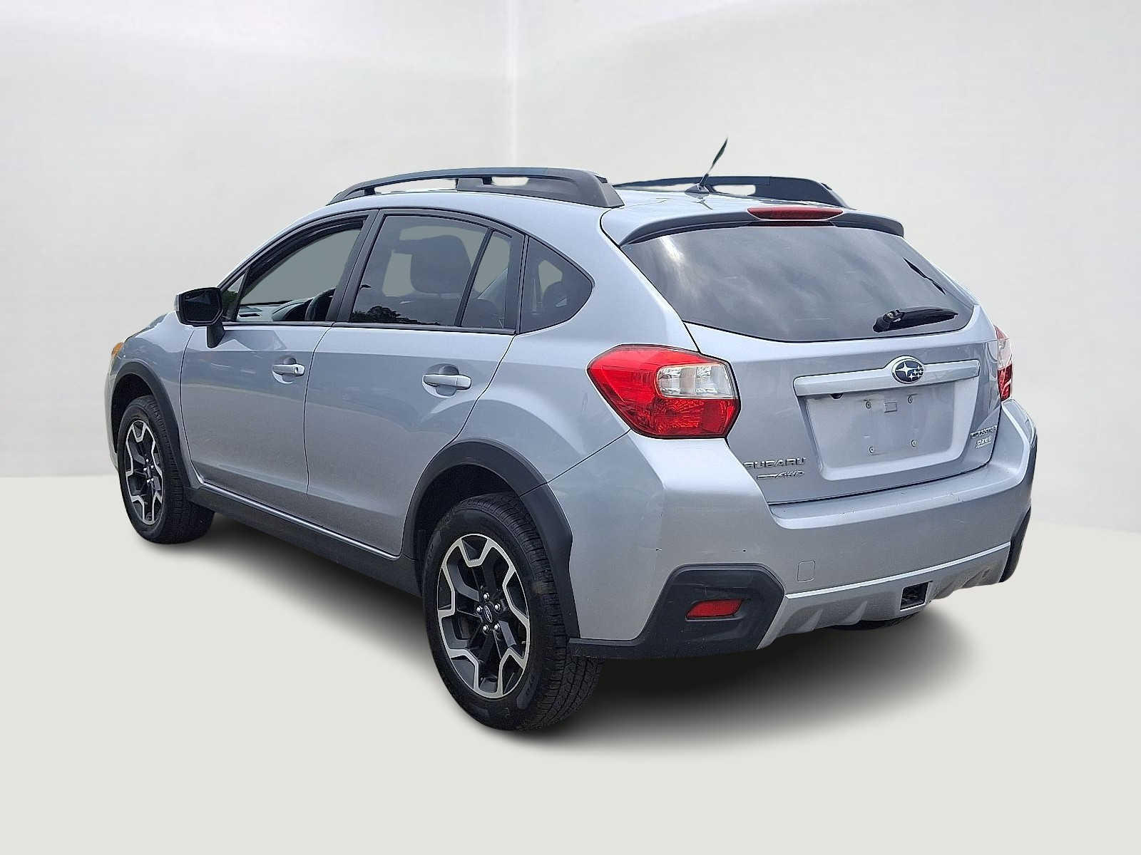 Thumbnail: 2016 Subaru Crosstrek - 7