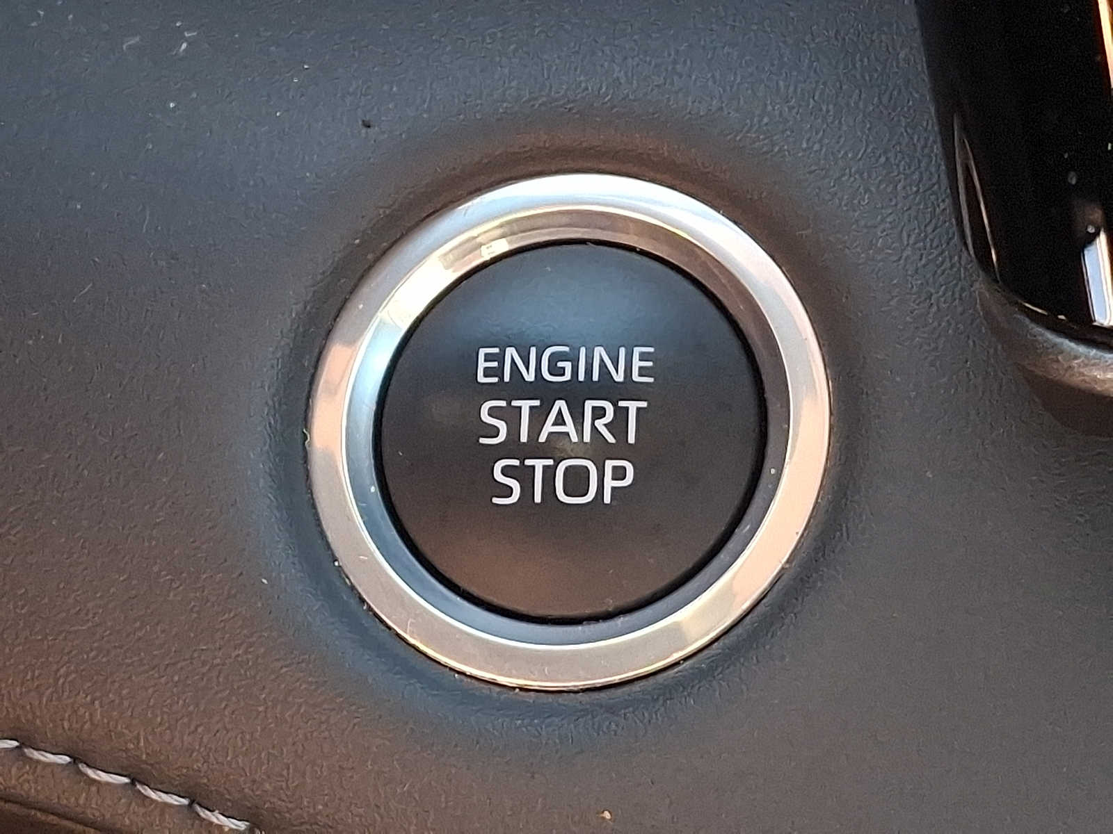 Thumbnail: 2024 Toyota Highlander - 29