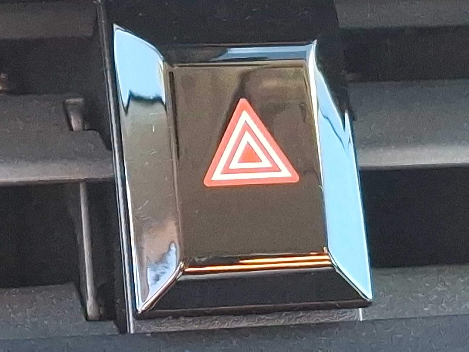 Thumbnail: 2023 Toyota Corolla - 27