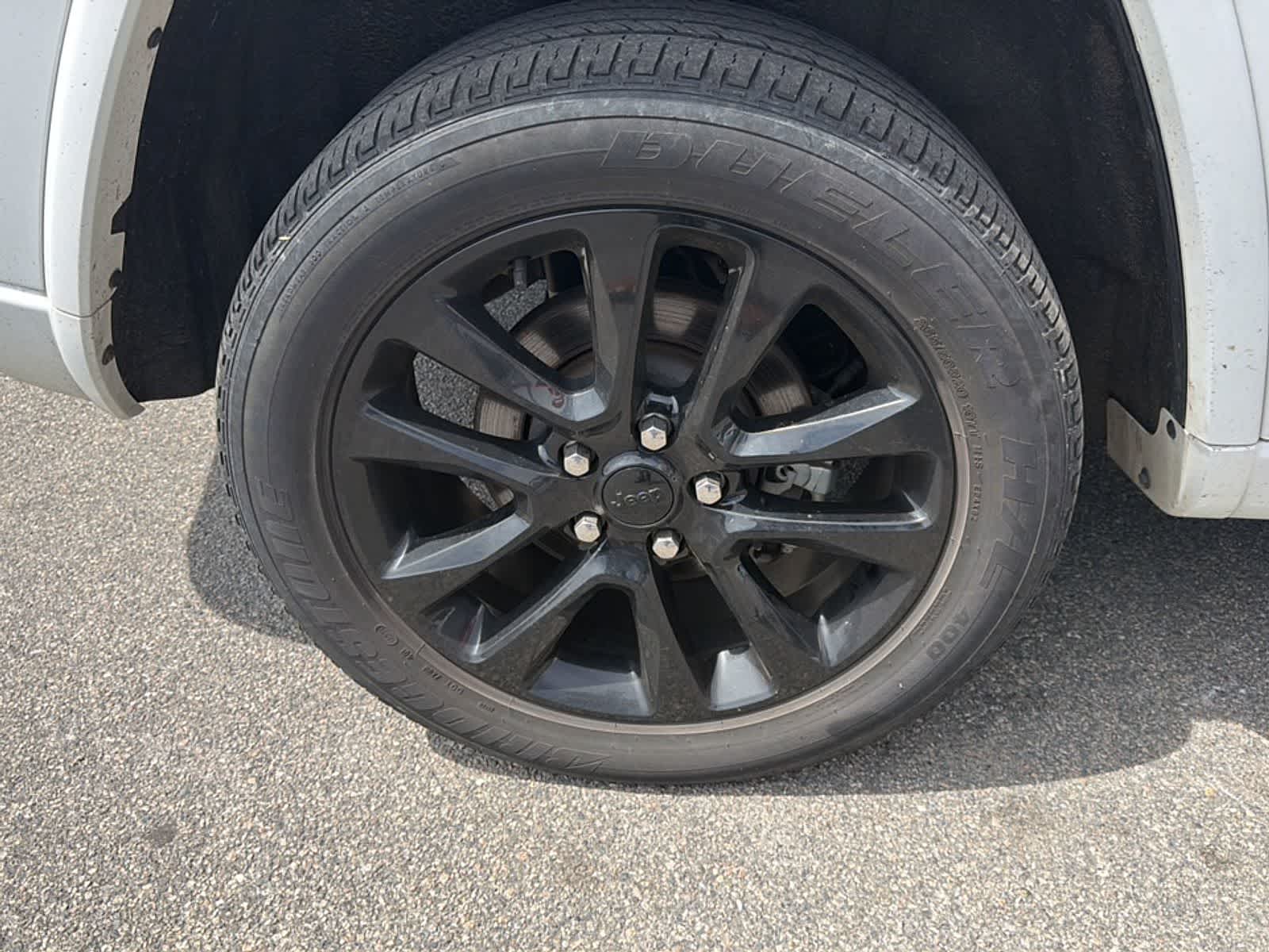 Thumbnail: 2021 Jeep Grand Cherokee - 22