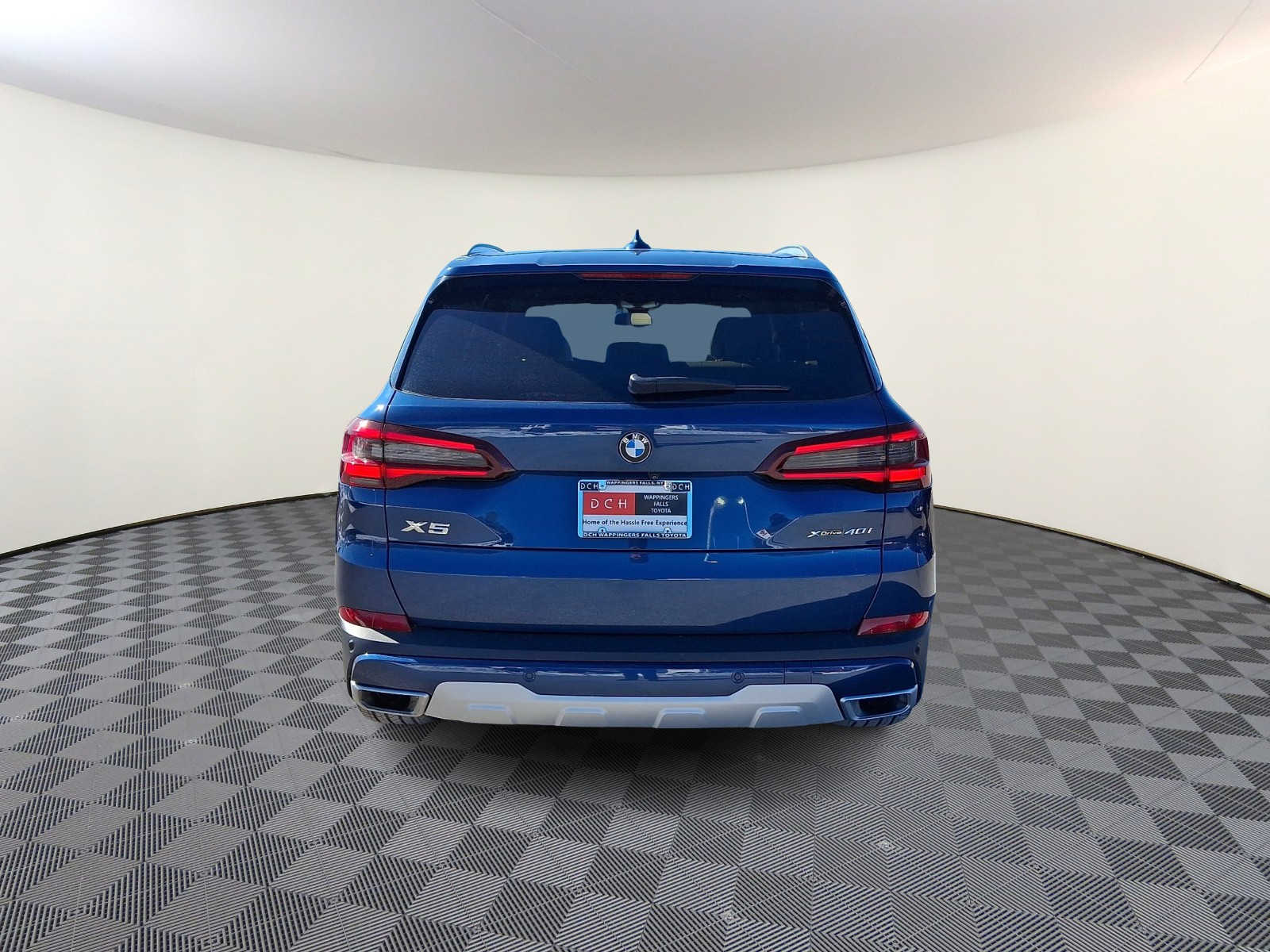 Thumbnail: 2022 BMW X5 - 6