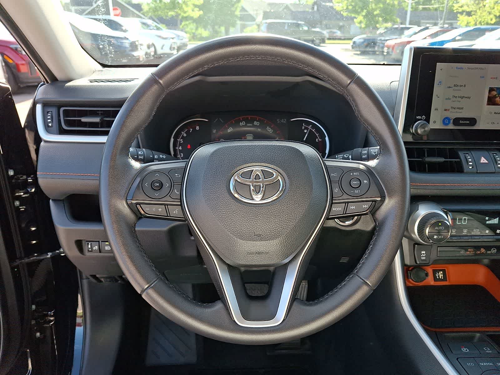 Thumbnail: 2024 Toyota RAV4 - 24