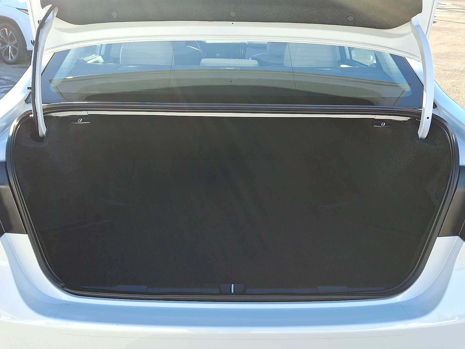 Thumbnail: 2023 Subaru Legacy - 28