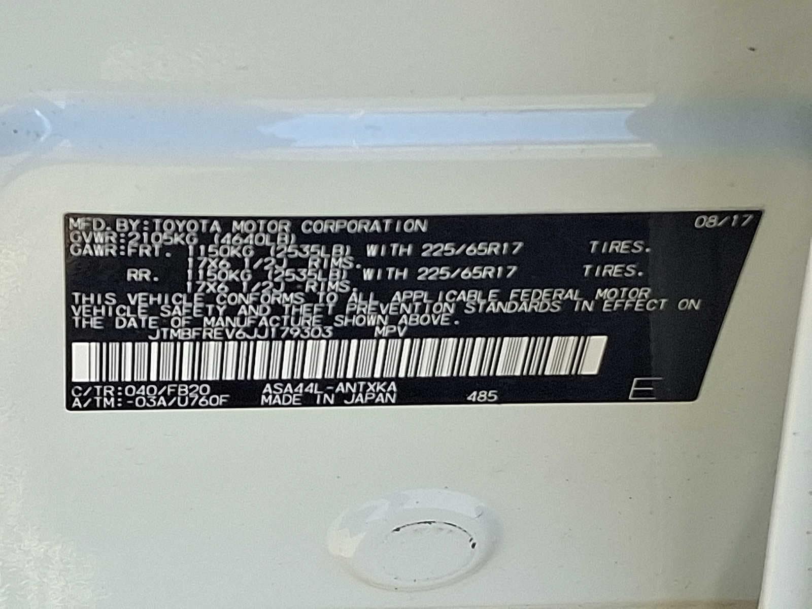 Thumbnail: 2018 Toyota RAV4 - 28