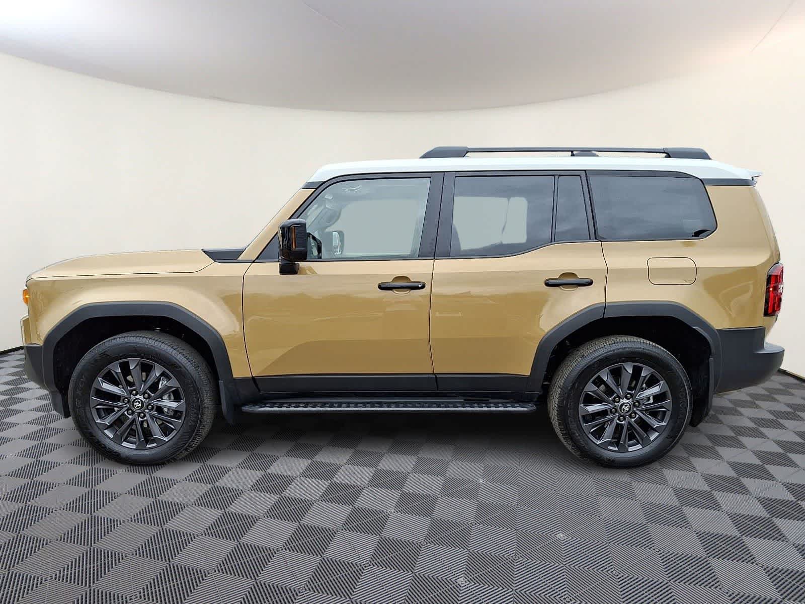 Thumbnail: 2026 Toyota Land Cruiser - 10